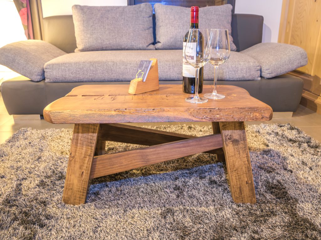 table-en-bois-de-hêtre