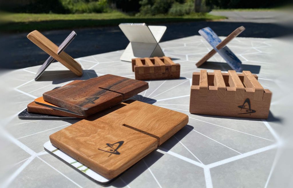 Porte-savons par emboîtement en bois, Dibond, Makrolon... Se pli facilement